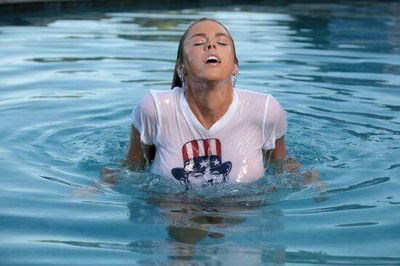 XxxRT4all2cxxX's profile picture. Follow me and I'll RT for all to see...