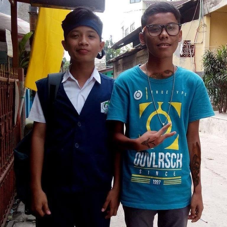 Follow My Twitter : @AgusBarus_