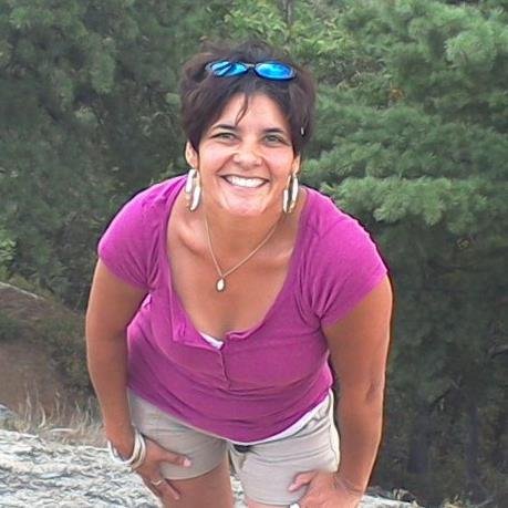 Actress as extra in Tv comercials Samsung & Verizon and Shows Law & Order also Movies Fighting & Old Dogs w/ Robin Williams