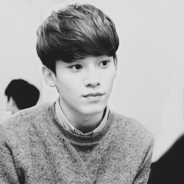 Just another fan account for EXO and EXO-M ⚡️CHEN 920921