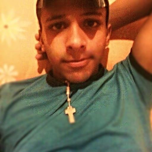 ''Ser forte é ouvir algo que te destrói por dentro,e ainda assim sorrir.''