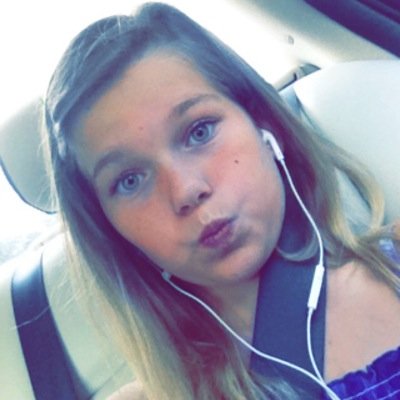 Follow me!! Love my bæ