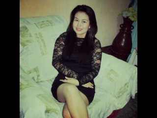 Con la mirada en el cielo y los pies en la tierra....    instagram haydee_jero