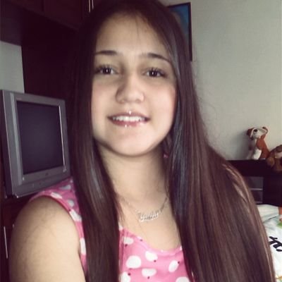 YennySalazarS's profile picture. 