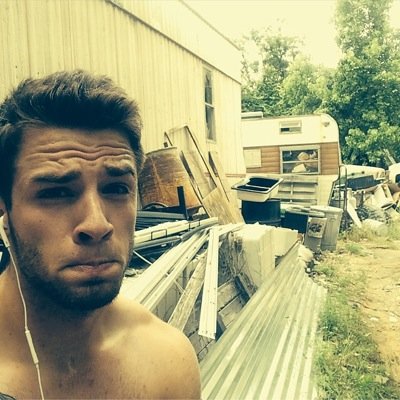 KayBray_18's profile picture. Not God first , God period . ☝️ Liberty University #2018 . Southern Gentleman. Uncle, Brother, Son, Disciple.