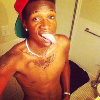 #Drelon Davis #Age:19.#LOML ❤️My daughter Gabriella ,My wife: @beegazzii__, Kik: True_dre Dorsey Student in barber✏️Dancer
