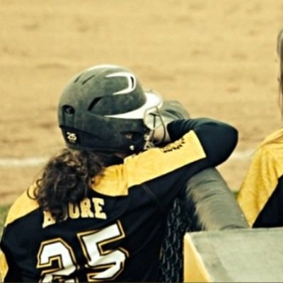 5_brianamoore's profile picture. 