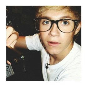 Everyone please follow @niallsyeet she ALWAYS follows back i promise you!