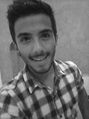 RicharQro's profile picture. ¿Por qué esperar a que cambies? ....