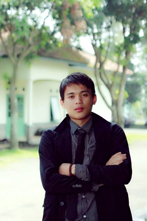 SidikFivers29's profile picture. selalu mencari ilmu untu bekal d akhir hayat nanti..!