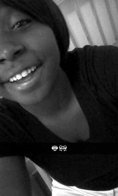 krazii_babee's profile picture. Official twitter! instagram : @krazii_babee_247 and add on snapchat : Krazii_babee .. Food is life ! White boys ♥