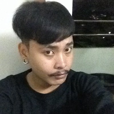 toploveanan's profile picture. 