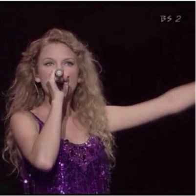 free follow from @tswiftly13 and @maddibeaubien !!! follow them for MORE FREE FOLLOWS(: