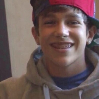 Hi im Austin younger brother Brady im shy very shy an lovelyable