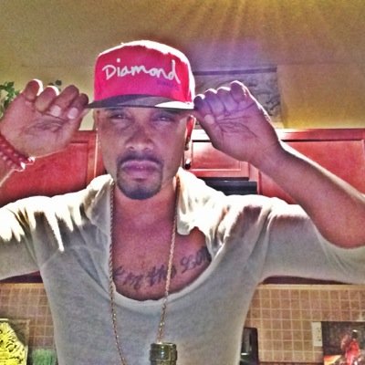 Push_yourself86's profile picture. 