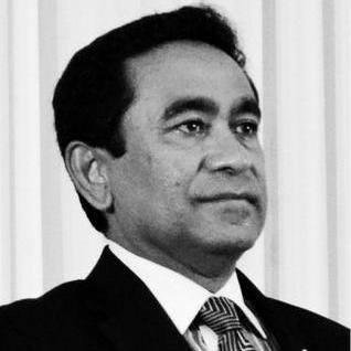 Dhivehi komme rayyithakah ves mi gawmah libey tharahqqee ge hissaa vaane. Zuvaan jeel heyo gothuga binaa kohdheynan.