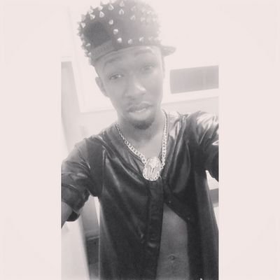 Living life with a smille on my face just so I can make it all to top Lightx Kamrea Acton wid #teamsingle #SCSU #2017 #VerveFashionMovement #RichIcon