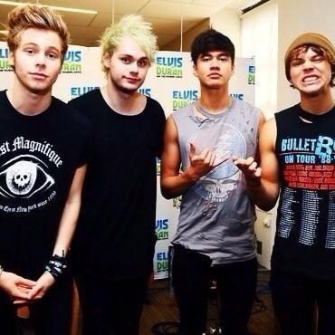 5 Seconds of Summer. Big Time Rush. Bands completely ruined my life.