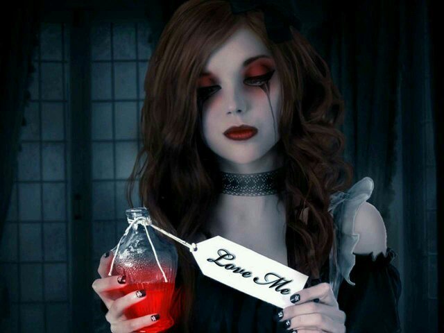 i like screamo and sad songs, romantic movies, cuddles and long relationships. everyone is their own person no need to judge. ♥