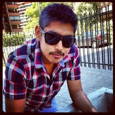 ozs_striker's profile picture. Un bit válido, un bit modificado, un bit de referencia. Cinco bits de mi persona.