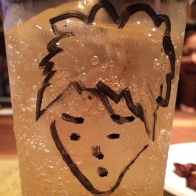 甘い物と辛い物とネコとウィンナーとレコードが好きです。お酒飲めません。たまにUniquence。