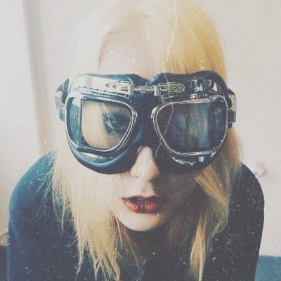 krystal's parody [F(x) maknae-94L]✨