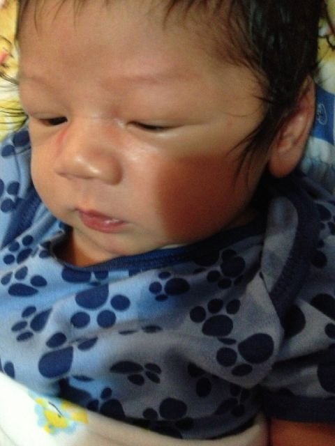 Full time mom for M El Gibhran Pratama