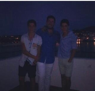 gemeliers de stilo de vida! ♡
Los Amo mi vida ♡
Su concierto 22-8-14 
ELMEJORDETODOS ♡
gemeliers danisú ツ
Betica HasTaLaMuerTe