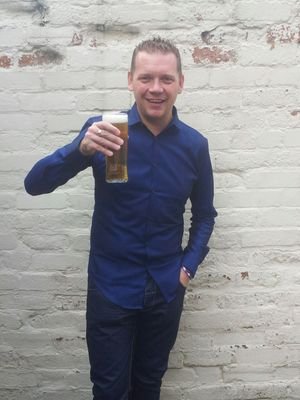 In deepest darkest Nottingham, the county of lies but originally from South London.  Support West Ham and enjoy cycling and lager but not at the same time.