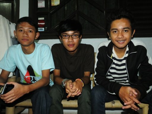 Take easy for life and enjoy your life | line : robbyvicious , path: Robby Suryo N | Management 9 STIE Ekuitas