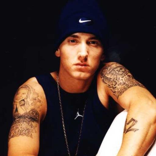 [+18] The Real Slim Shady. Marshall Bruce Mathers III. Padre de tres niñas preciosas. Rap God. La Gaga me da mucho miedo.  #MewMewFamily [PARODIA/ROL]