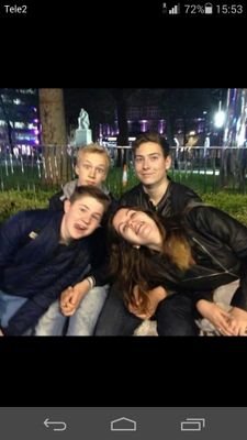17 / Nederlands ;D