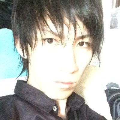 元スタジオギタリスト、システム受託開発会社経営、Web・iOS・Androidエンジニア。