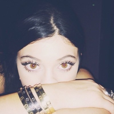 Voglio solo capire se è il mondo ad essere sbagliato, o sono soltanto io. {18een}