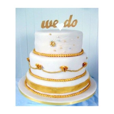 Bakendipity's profile picture. Bespoke cakes made to order contact details: amandatobin@gmail.com