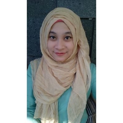 dian_dkn's profile picture. 