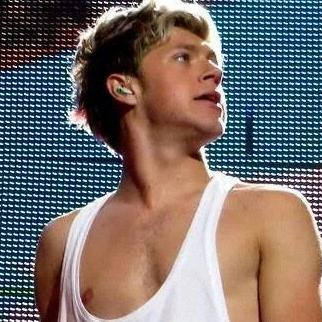 'O mundo é real,as pessoas é que são falsas'

Luanete ♥ 
Directioner ♥