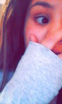 I love penguins and pokemon
I love smarties I love 5SOS and 1D
Nirvana
greenday
follow me on instagram @__.ariana._
