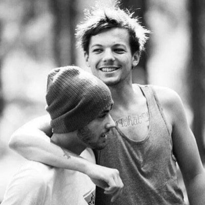 PLEASE FOLLOW @SDKzouis DONT FOLLOW HERE --
