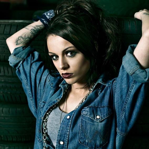 @CherLloyd's new album #SorryImLate is out NOW on iTunes: http://t.co/PtC2bS4ivV -NEW ACCOUNT @CherLPromo
