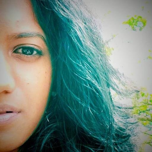 Ex-Journalist. Photographer. Writer. Traveler. Story teller. Tech Lover. PR & Digital Media Specialist.
Co-Founder @PCGGlobal & Studiotronics