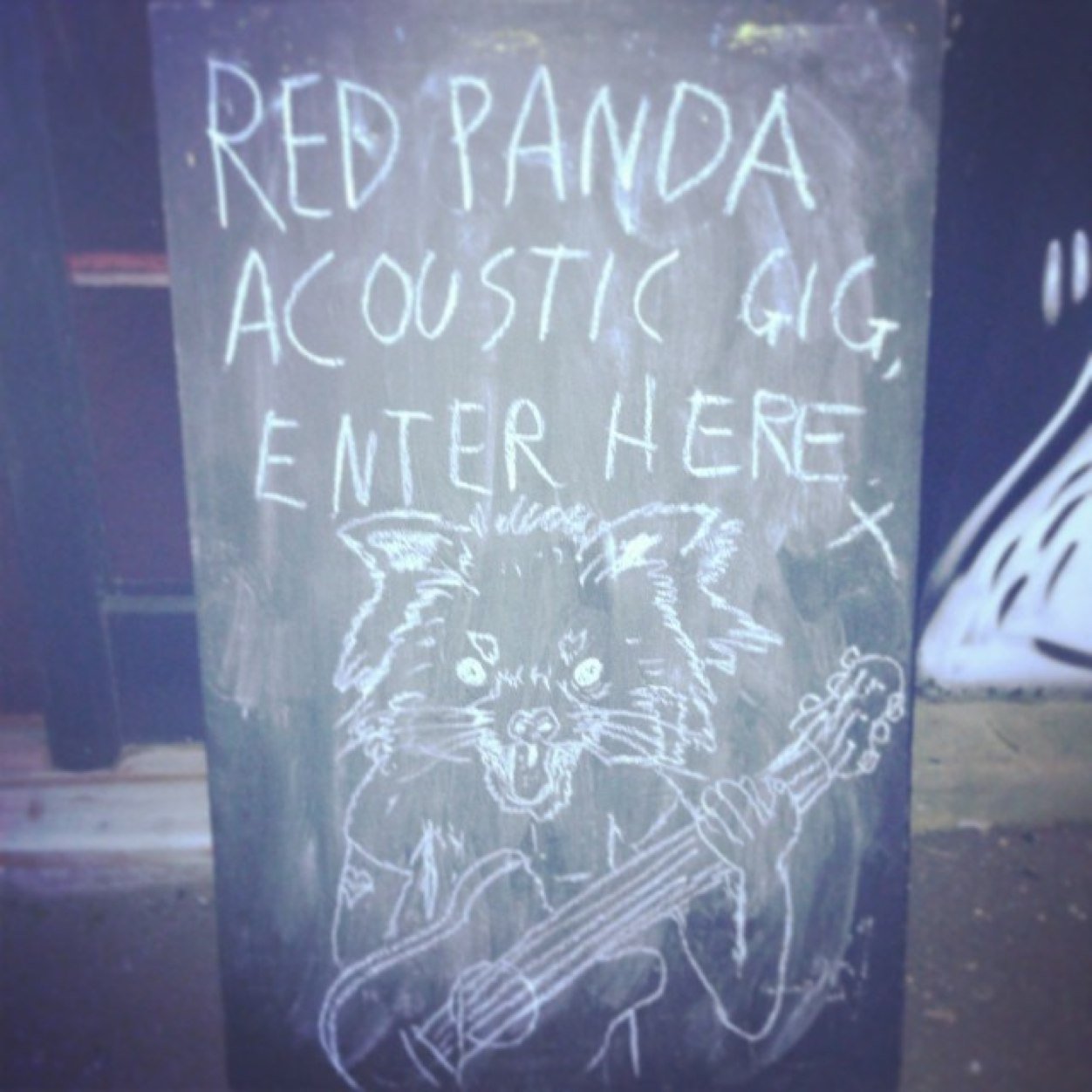 Founded by @redpandaem. Bringing musical wonder and poetic delight to festival stages and venues around norwich. Email: em.redpanda@googlemail.com Get involved!