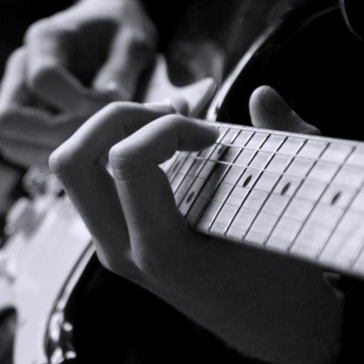 Clases de guitarra y música.