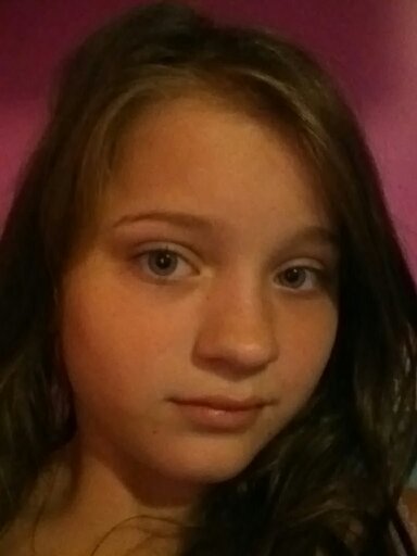 fionashaw11's profile picture. 