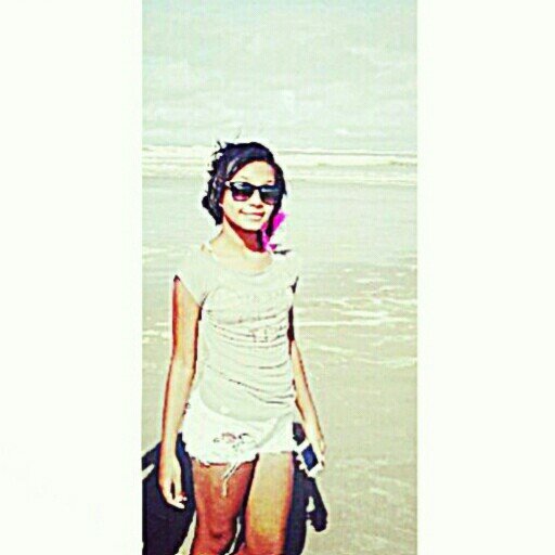 Me abraça , me beija , me ama , me valoriza ♬♪♥!