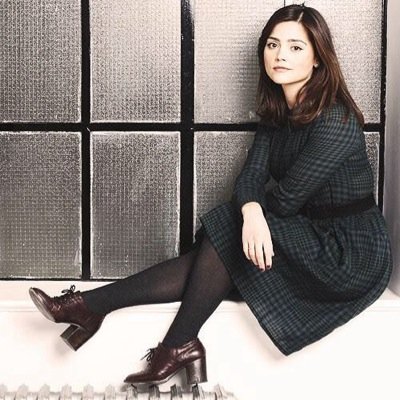 I'm Clara Oswald, I was born to safe the Doctor. I met all 12 Doctors. I'm travelling now with him. [18+, BISEXUAL, MV]