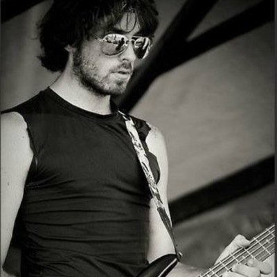 I'm alex ditner -_- I make chill music