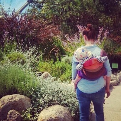 Babywearing enthusiast. Cloth nappy momma. Accidental co-sleeper. Tommy's mommy.