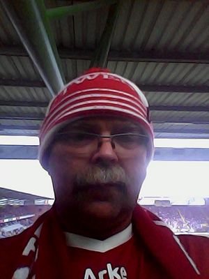 andrehkp65's profile picture. getrouwd met Alja 2 kids Jeffrey en Michelle  Int.Vrachtwagenchauffeur en lAssistent scheidsrechter VV DES A1