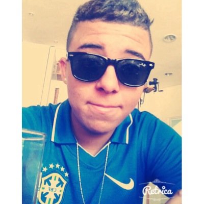 A vida é loca nego e nela eu to de passagem ✌️